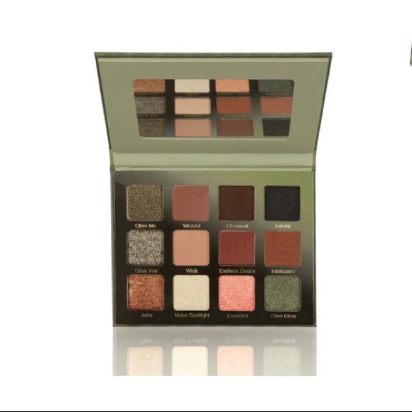 Violet Voss Olive you forever eyeshadow palette - Picture 3 of 6